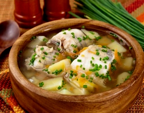 Рыбный суп с минтаем и рисом